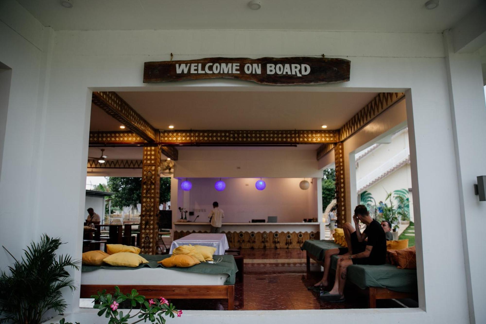 On Board Lifestyle Panglao Resort 外观 照片