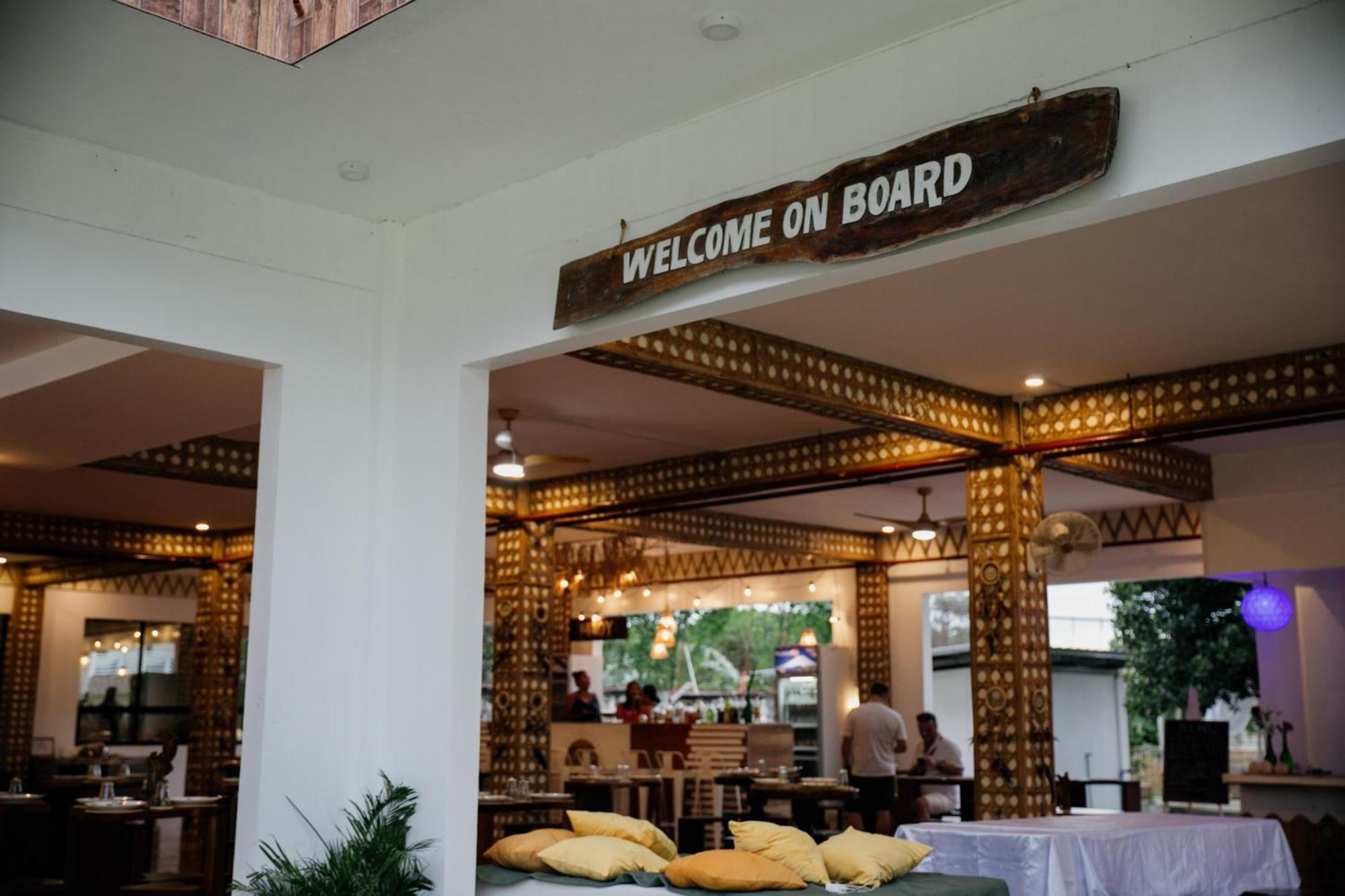 On Board Lifestyle Panglao Resort 外观 照片